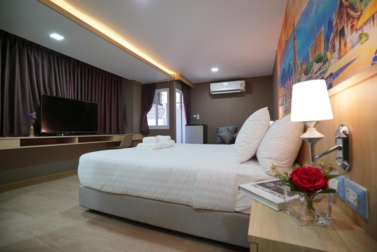 The Qube Fifty Hotel Бангкок Экстерьер фото