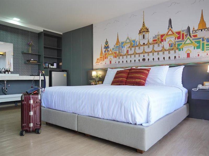 The Qube Fifty Hotel Бангкок Экстерьер фото