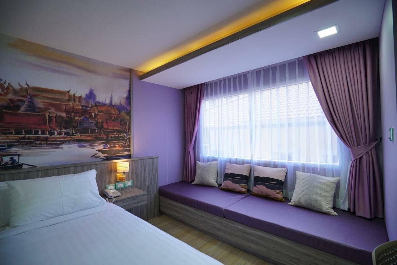 The Qube Fifty Hotel Бангкок Экстерьер фото
