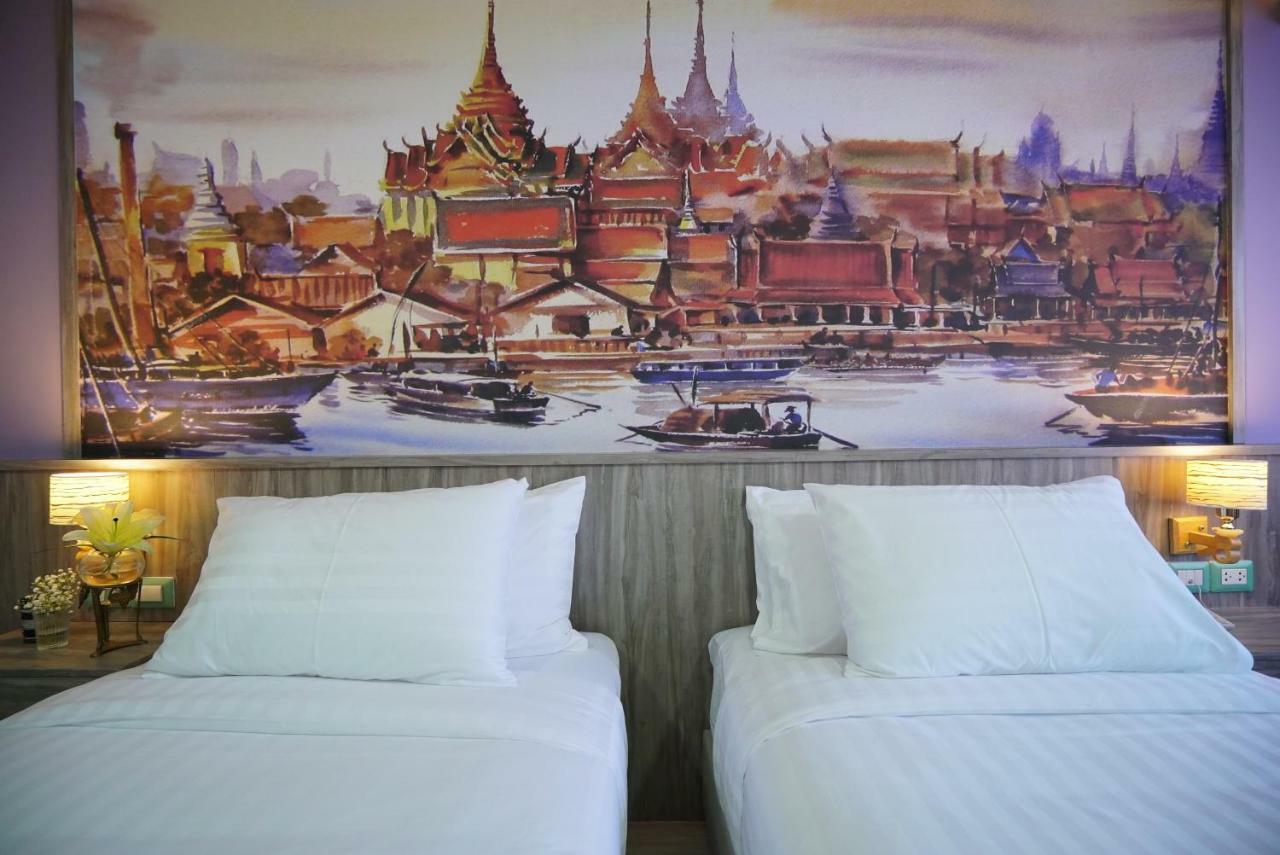 The Qube Fifty Hotel Бангкок Экстерьер фото